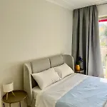 Les Sablettes Apartment *